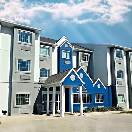 Microtel Inn & Suites By Wyndham Bluffs Council Bluffs Exteriör bild