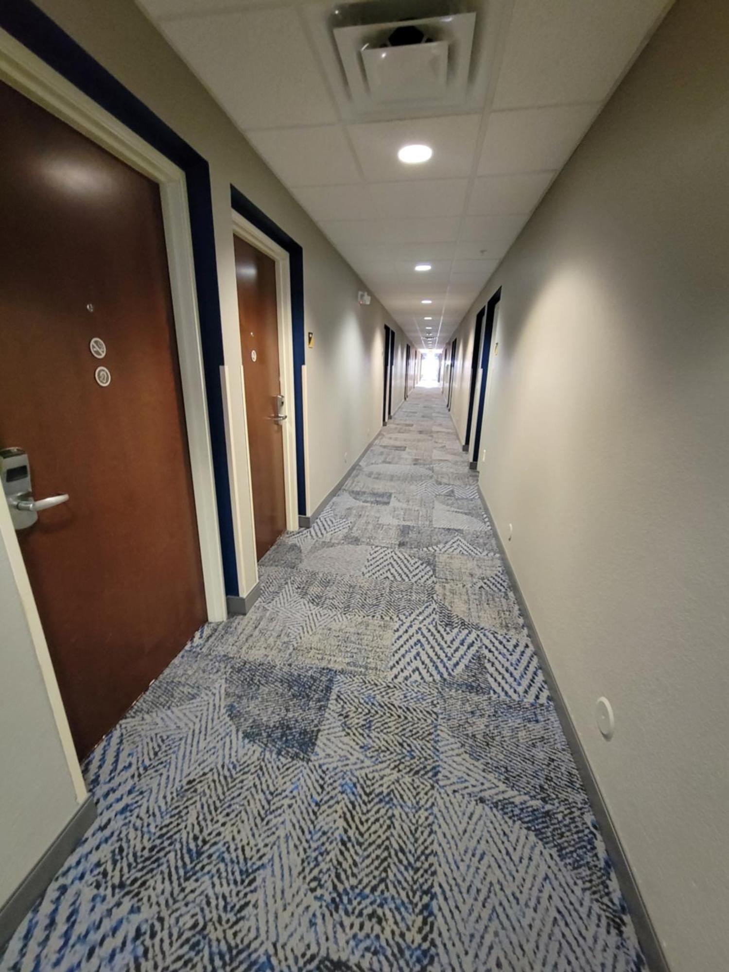 Microtel Inn & Suites By Wyndham Bluffs Council Bluffs Exteriör bild